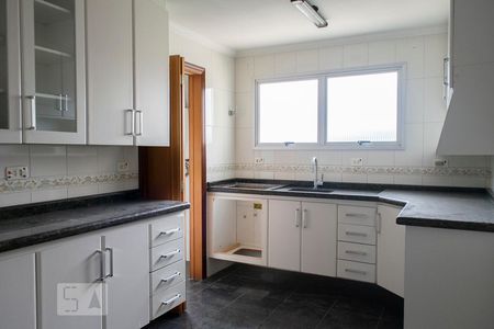 Apartamento à venda com 150m², 3 quartos e 1 vagaCOZINHA