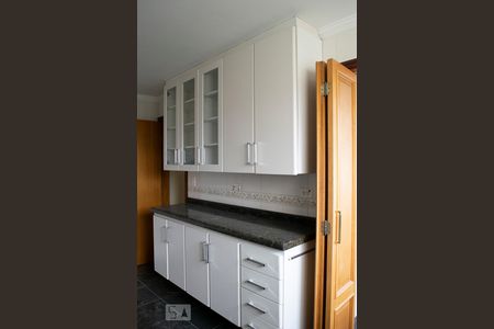 Apartamento à venda com 150m², 3 quartos e 1 vagaCOZINHA