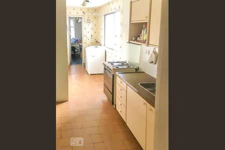 Apartamento para alugar com 100m², 3 quartos e 1 vaga Apartamento para alugar com 100m², 3 quartos e 1 vagaCozinha