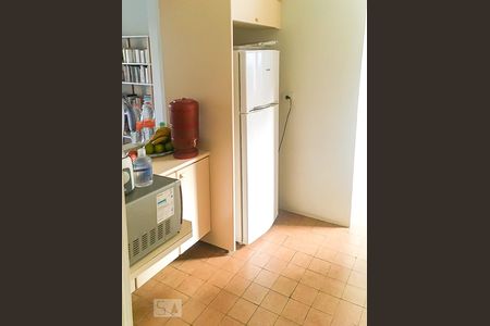 Apartamento para alugar com 100m², 3 quartos e 1 vaga Apartamento para alugar com 100m², 3 quartos e 1 vagaCozinha