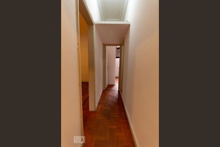 Corredor de apartamento à venda com 2 quartos, 70m² em Leblon, Rio de Janeiro