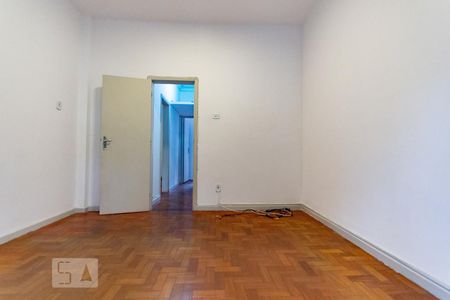 Quarto 1 de apartamento à venda com 2 quartos, 70m² em Leblon, Rio de Janeiro