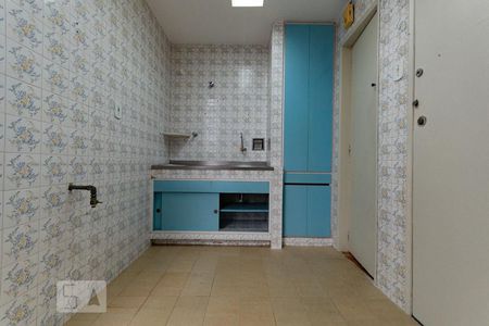 Apartamento à venda com 70m², 2 quartos e sem vagaCozinha