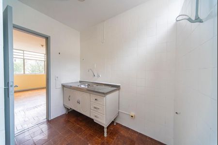 Apartamento à venda com 100m², 2 quartos e 1 vagaCozinha