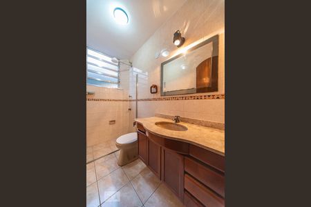 Banheiro  de apartamento à venda com 2 quartos, 100m² em Vila Guiomar, Santo André