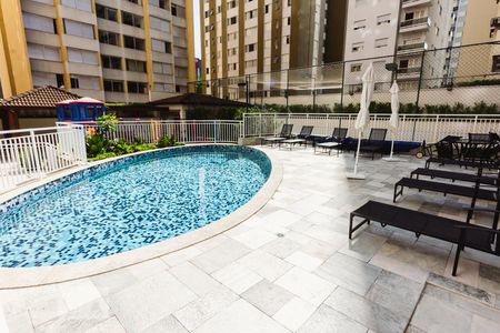 Apartamento à venda com 246m², 3 quartos e 5 vagasPiscina