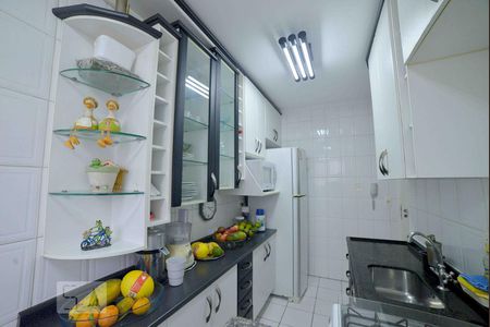 Apartamento à venda com 60m², 2 quartos e 1 vagaCozinha