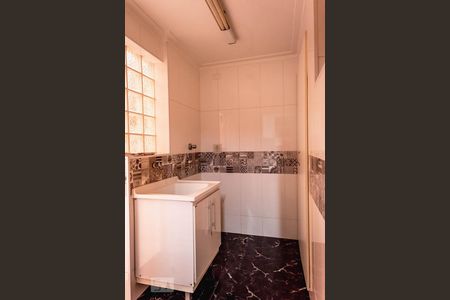 Apartamento à venda com 120m², 2 quartos e 1 vaga Apartamento à venda com 120m², 2 quartos e 1 vagaÁrea de Serviço