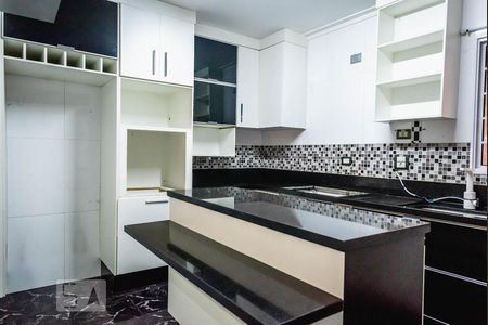 Apartamento à venda com 120m², 2 quartos e 1 vaga Apartamento à venda com 120m², 2 quartos e 1 vagaCozinha