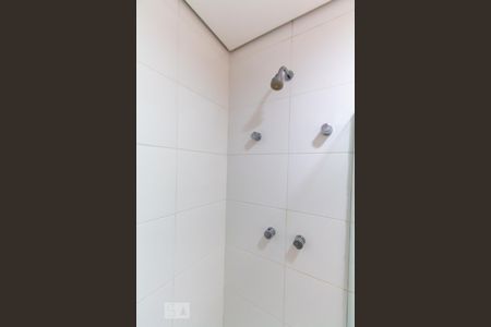 Apartamento para alugar com 253m², 4 quartos e 4 vagas Apartamento para alugar com 253m², 4 quartos e 4 vagasBanheiro do escritório