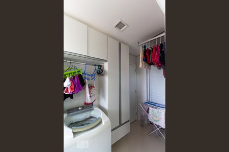 Apartamento para alugar com 253m², 4 quartos e 4 vagas Apartamento para alugar com 253m², 4 quartos e 4 vagasÁrea de serviço