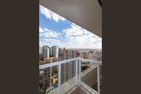 Apartamento para alugar com 253m², 4 quartos e 4 vagas Apartamento para alugar com 253m², 4 quartos e 4 vagasVaranda do escritório