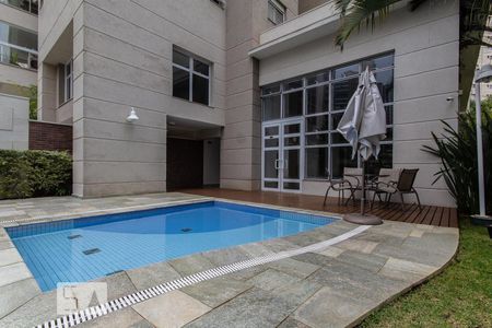 Apartamento para alugar com 253m², 4 quartos e 4 vagas Apartamento para alugar com 253m², 4 quartos e 4 vagasPiscina