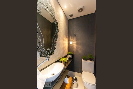 Apartamento para alugar com 253m², 4 quartos e 4 vagas Apartamento para alugar com 253m², 4 quartos e 4 vagasLavabo