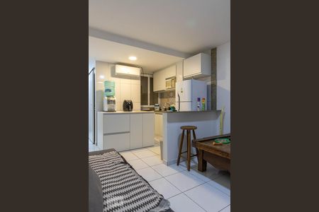 Sala de apartamento para alugar com 1 quarto, 35m² em Recreio dos Bandeirantes, Rio de Janeiro