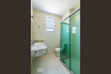 Apartamento à venda com 64m², 2 quartos e sem vaga Apartamento à venda com 64m², 2 quartos e sem vagaBanheiro