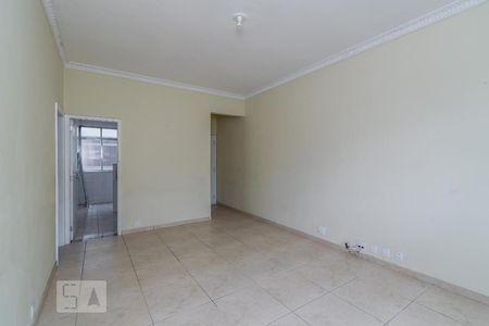Sala de apartamento à venda com 2 quartos, 64m² em Brás de Pina, Rio de Janeiro
