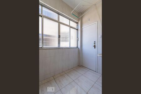 Apartamento à venda com 64m², 2 quartos e sem vaga Apartamento à venda com 64m², 2 quartos e sem vagaÁrea de Serviço - Entrada de serviço