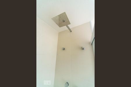 Banheiro de apartamento para alugar com 1 quarto, 40m² em Jardim Brasília (zona Norte), São Paulo