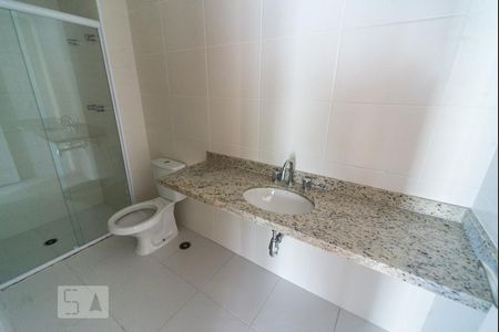 Banheiro de apartamento para alugar com 1 quarto, 40m² em Jardim Brasília (zona Norte), São Paulo