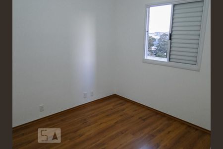 Quarto 2 de apartamento para alugar com 2 quartos, 52m² em Centro, Barueri