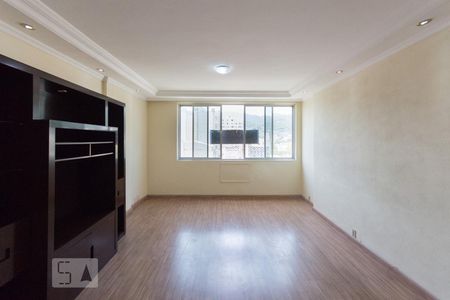 Sala de apartamento para alugar com 3 quartos, 115m² em Grajaú, Rio de Janeiro