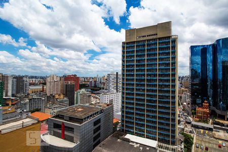 Vista do quarto 1  de apartamento para alugar com 2 quartos, 49m² em Sé, São Paulo