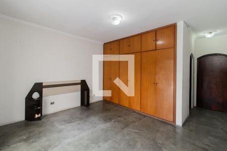 Suite de casa para alugar com 3 quartos, 180m² em Vila Santana, São Paulo