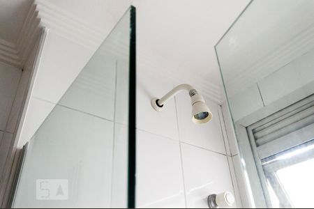 Banheiro de kitnet/studio à venda com 1 quarto, 30m² em Santa Cecília, São Paulo