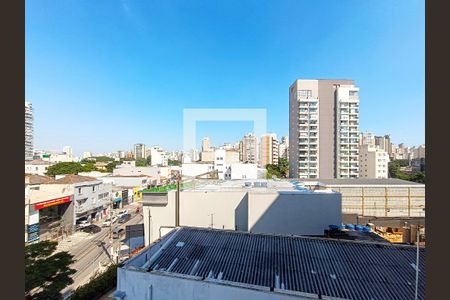 Varanda - Vista de kitnet/studio para alugar com 1 quarto, 46m² em Perdizes, São Paulo