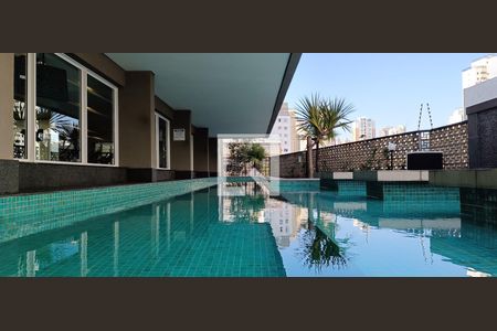 Studio para alugar com 46m², 1 quarto e 1 vaga Studio para alugar com 46m², 1 quarto e 1 vagaÁrea comum - Piscina
