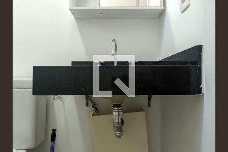 Studio para alugar com 46m², 1 quarto e 1 vaga Studio para alugar com 46m², 1 quarto e 1 vagaBanheiro