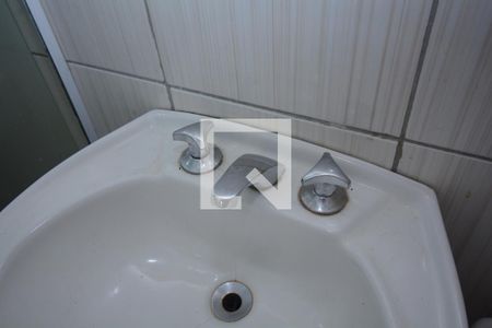 Casa para alugar com 90m², 1 quarto e sem vagaBanheiro - Torneira