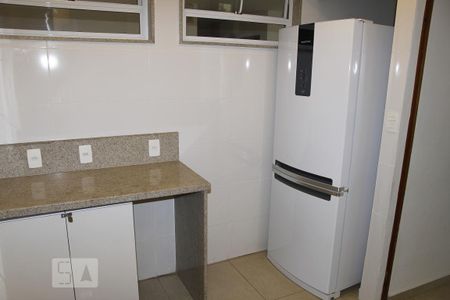 Apartamento para alugar com 78m², 2 quartos e 1 vagaSalão de festas - cozinha