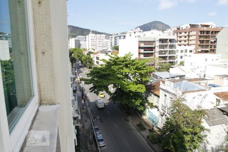 Apartamento para alugar com 78m², 2 quartos e 1 vagaVista