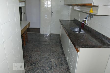 Apartamento para alugar com 78m², 2 quartos e 1 vagaCozinha
