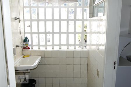 Apartamento para alugar com 78m², 2 quartos e 1 vagaÁrea de serviço