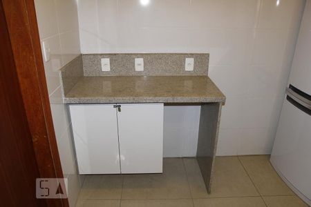 Apartamento para alugar com 78m², 2 quartos e 1 vagaSalão de festas - cozinha