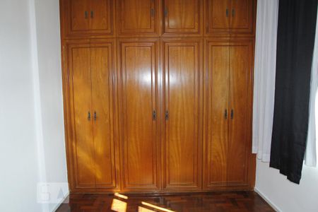 Quarto 2 de apartamento para alugar com 2 quartos, 78m² em Botafogo, Rio de Janeiro