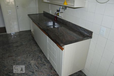 Apartamento para alugar com 78m², 2 quartos e 1 vagaCozinha