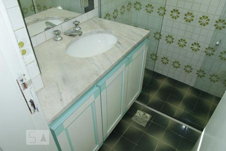 Apartamento para alugar com 78m², 2 quartos e 1 vagaBanheiro da suíte