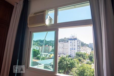 Apartamento para alugar com 78m², 2 quartos e 1 vaga Apartamento para alugar com 78m², 2 quartos e 1 vagaVista