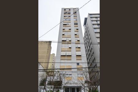 Apartamento para alugar com 98m², 2 quartos e 1 vagaFachada