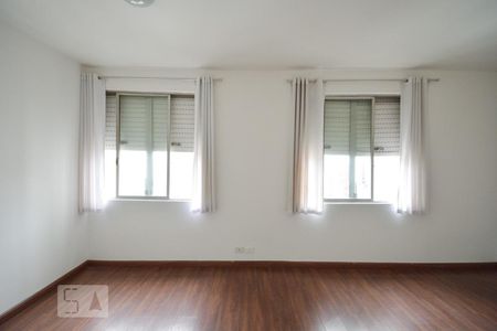 Apartamento para alugar com 98m², 2 quartos e 1 vagaQuarto 2 - suíte
