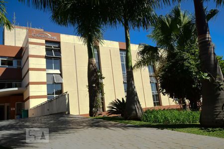 Fachada Condomínio de apartamento para alugar com 1 quarto, 26m² em Asa Norte, Brasília