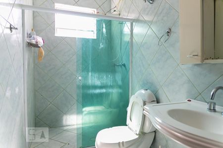 Banheiro de casa para alugar com 1 quarto, 40m² em Água Funda, São Paulo