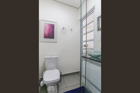 Studio para alugar com 20m², 1 quarto e 1 vaga Studio para alugar com 20m², 1 quarto e 1 vagaBanheiro