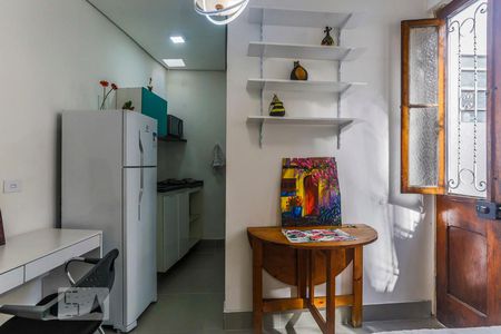 Cozinha de kitnet/studio para alugar com 1 quarto, 20m² em Vila Mariana, São Paulo