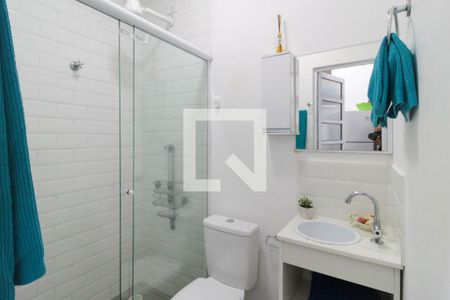 Banheiro de kitnet/studio para alugar com 1 quarto, 24m² em Vila Mariana, São Paulo