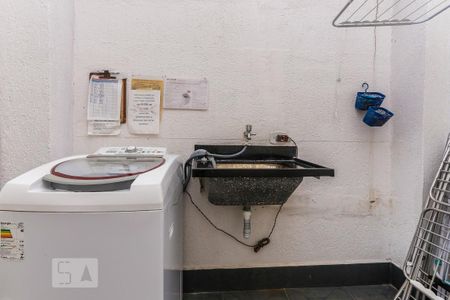 Studio para alugar com 20m², 1 quarto e 1 vaga Studio para alugar com 20m², 1 quarto e 1 vagaÁrea de Serviço